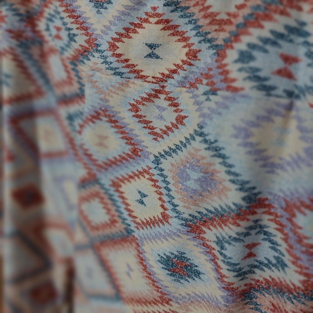 Lularoe Tc2 Plus Size Buttery Soft Stretch Tribal… - image 1